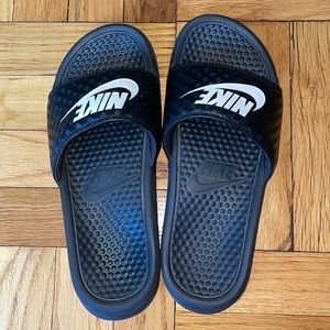 Nike slides